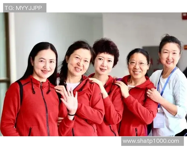 南京与重庆网球队赛后复盘团队协作的精彩瞬间与经验分享 南京与重庆网球队赛后复盘团队协作的精彩瞬间与经验分享